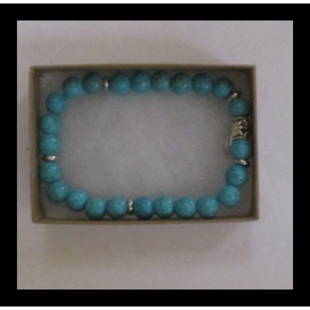 Turquoise Colored Beaded Stretch Bracelet with Heart Dangle BR-09